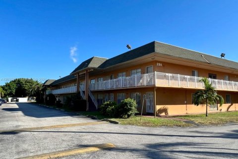 Copropriété à louer à Miami Gardens, Floride: 40.88 m2 № 2242895 - photo 7