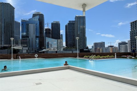 Apartment in Miami, Florida 3 bedrooms, 128.67 sq.m. № 2081323 - photo 4
