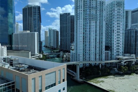 Apartment in Miami, Florida 3 bedrooms, 128.67 sq.m. № 2081323 - photo 10