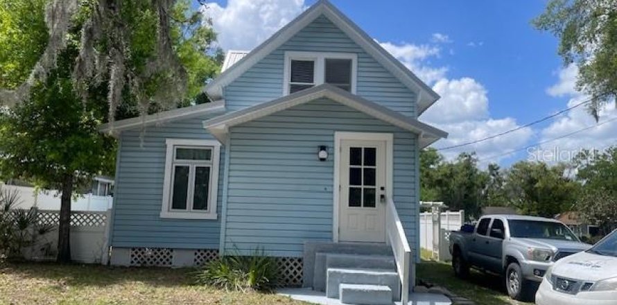 Casa en Zephyrhills, Florida 2 dormitorios, 136.01 m2 № 2377494