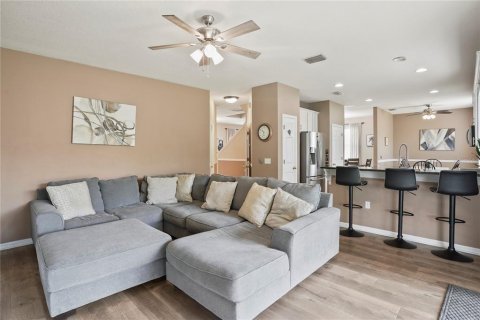 Casa en venta en Land O' Lakes, Florida, 4 dormitorios, 230.58 m2 № 1893913 - foto 7