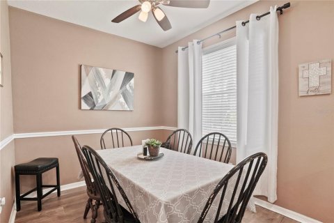 Casa en venta en Land O' Lakes, Florida, 4 dormitorios, 230.58 m2 № 1893913 - foto 16
