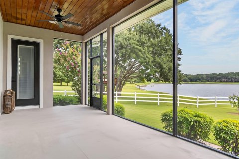Casa en Minneola, Florida 5 dormitorios, 373.47 m2 № 2356071