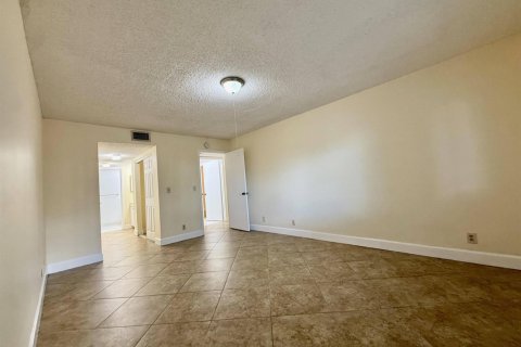 Copropriété à louer à Coral Springs, Floride: 2 chambres, 78.97 m2 № 2273450 - photo 12