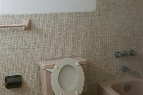 Copropriété à vendre à Miami, Floride: 1 chambre, 51.1 m2 № 1969118 - photo 6