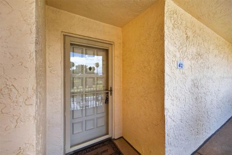 Купить кондоминиум в Сент-Питерсберг, Флорида 6 комнат, 122.63м2, № 2287480 - фото 2