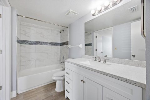 Condo in Kissimmee, Florida, 1 bedroom  № 2400467 - photo 10