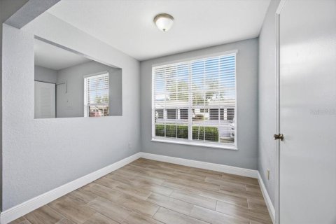 Condo in Kissimmee, Florida, 1 bedroom  № 2400467 - photo 6