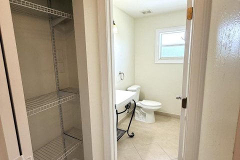 Apartamento en alquiler en North Palm Beach, Florida, 1 dormitorio, 87.7 m2 № 2087224 - foto 8