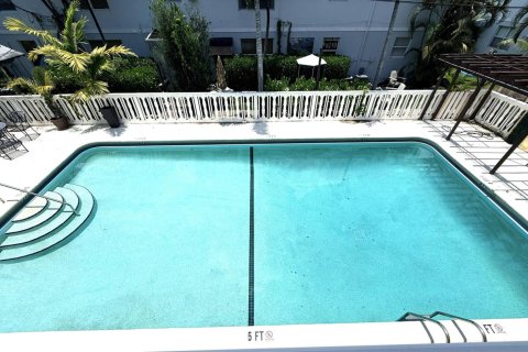 Apartamento en alquiler en North Palm Beach, Florida, 1 dormitorio, 87.7 m2 № 2087224 - foto 18