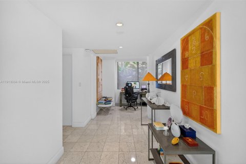 Condominio en venta en Key Biscayne, Florida, 2 dormitorios, 148.64 m2 № 1970228 - foto 18