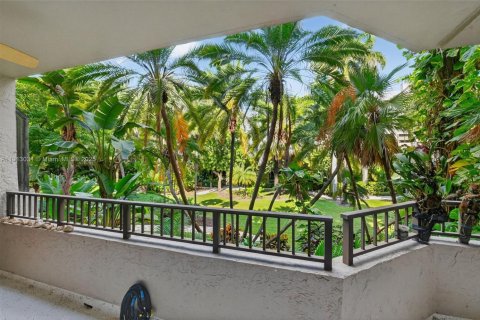 Condominio en venta en Key Biscayne, Florida, 2 dormitorios, 148.64 m2 № 1970228 - foto 8
