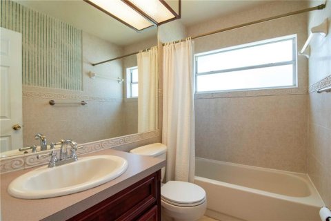 Villa ou maison à vendre à Valrico, Floride: 4 chambres, 196.3 m2 № 2223170 - photo 24