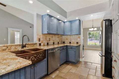 Villa ou maison à vendre à Valrico, Floride: 4 chambres, 196.3 m2 № 2223170 - photo 8