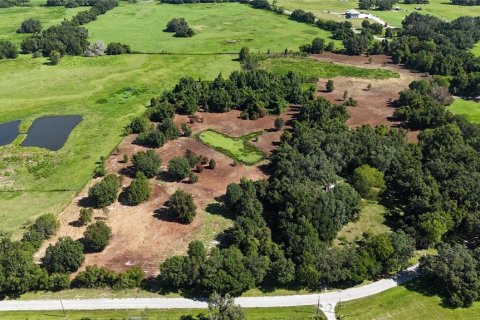 Land in Center Hill, Florida № 1900768 - photo 3