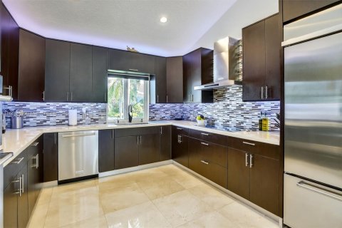 Casa en venta en Weston, Florida, 4 dormitorios, 222.41 m2 № 1889536 - foto 18