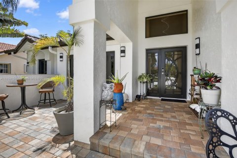 Casa en venta en Weston, Florida, 4 dormitorios, 222.41 m2 № 1889536 - foto 4