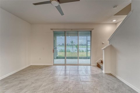 Townhouse in Apollo Beach, Florida 3 bedrooms, 158.58 sq.m. № 1822629 - photo 19