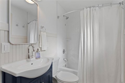 House in Indian Rocks Beach, Florida 1 bedroom, 50.54 sq.m. № 2211395 - photo 15