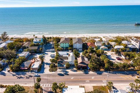 House in Indian Rocks Beach, Florida 1 bedroom, 50.54 sq.m. № 2211395 - photo 28