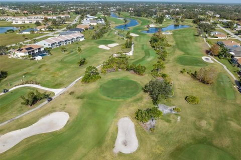 Villa ou maison à vendre à Punta Gorda, Floride: 3 chambres, 165.37 m2 № 2205098 - photo 5