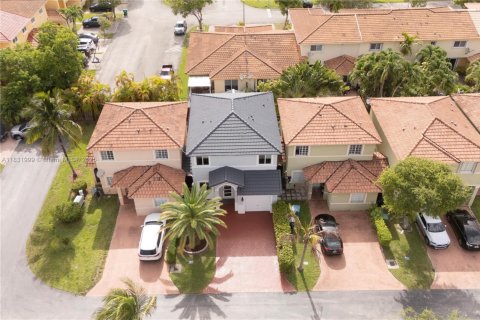 Casa en venta en Miami, Florida, 3 dormitorios, 150.87 m2 № 1809863 - foto 23