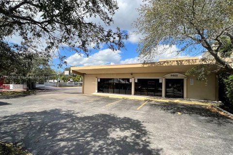 Купить коммерческую недвижимость в Майами, Флорида № 1985136 - фото 5