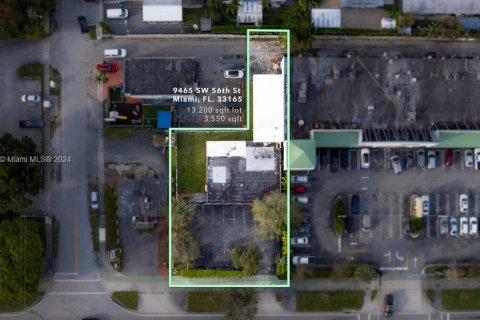 Купить коммерческую недвижимость в Майами, Флорида № 1985136 - фото 2