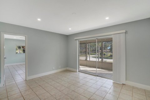 Купить кондоминиум в Делрей-Бич, Флорида 3 комнаты, 85.93м2, № 2083686 - фото 8