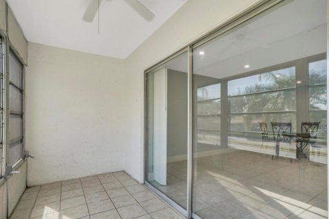 Купить кондоминиум в Делрей-Бич, Флорида 3 комнаты, 85.93м2, № 2083686 - фото 22
