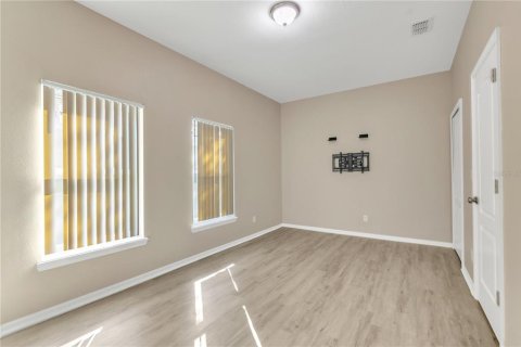 Villa ou maison à louer à Kissimmee, Floride: 3 chambres, 143.07 m2 № 2430911 - photo 19