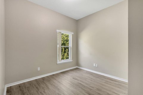 Villa ou maison à louer à Kissimmee, Floride: 3 chambres, 143.07 m2 № 2430911 - photo 15