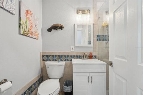 House in Saint Petersburg, Florida 6 bedrooms, 355.72 sq.m. № 1650761 - photo 27