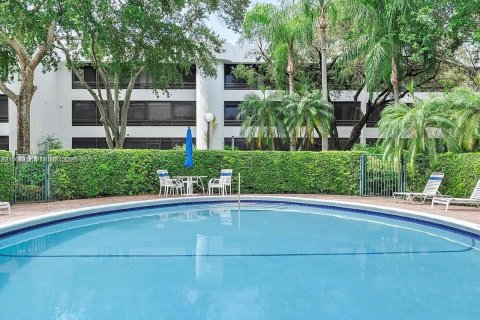 Condominio en venta en Hollywood, Florida, 2 dormitorios, 139.35 m2 № 1892645 - foto 29