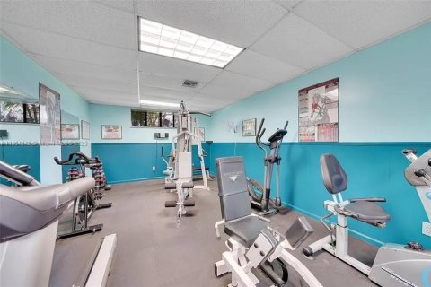Condominio en venta en Hollywood, Florida, 2 dormitorios, 139.35 m2 № 1892645 - foto 21