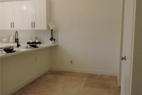 Townhouse in Davie, Florida 3 bedrooms, 153.66 sq.m. № 1707608 - photo 7