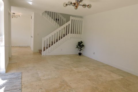 Townhouse in Davie, Florida 3 bedrooms, 153.66 sq.m. № 1707608 - photo 17