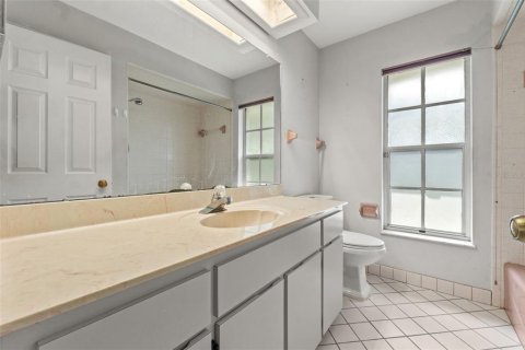 House in Spring Hill, Florida 2 bedrooms, 154.4 sq.m. № 1831997 - photo 26