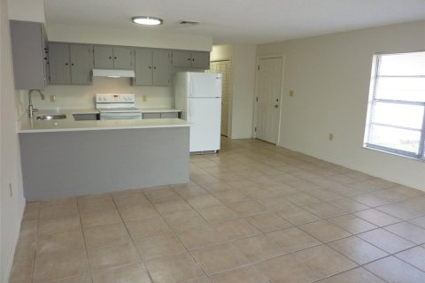 Commercial property in Lakeland, Florida 2 bedrooms, 150.5 sq.m. № 2229489 - photo 13