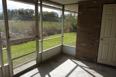 Commercial property in Lakeland, Florida 2 bedrooms, 150.5 sq.m. № 2229489 - photo 16