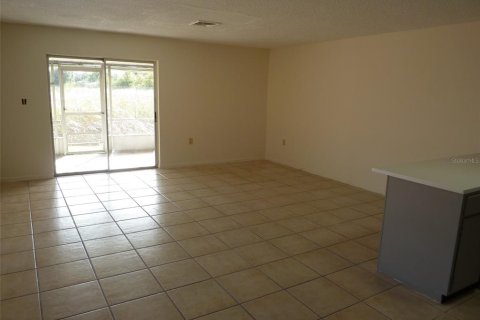 Commercial property in Lakeland, Florida 2 bedrooms, 150.5 sq.m. № 2229489 - photo 3