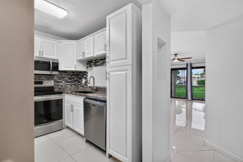 Condominio en venta en Margate, Florida, 2 dormitorios, 75.72 m2 № 2176859 - foto 4