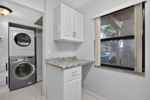 Condominio en venta en Margate, Florida, 2 dormitorios, 75.72 m2 № 2176859 - foto 7