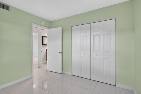 Condominio en venta en Margate, Florida, 2 dormitorios, 75.72 m2 № 2176859 - foto 12