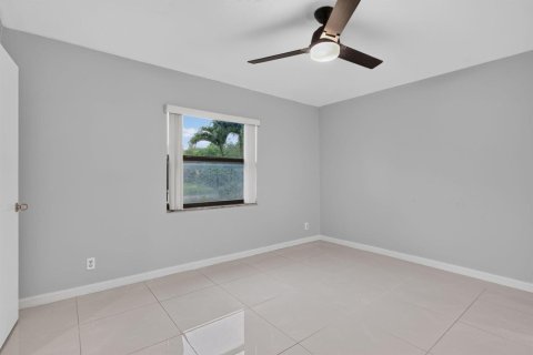 Condominio en venta en Margate, Florida, 2 dormitorios, 75.72 m2 № 2176859 - foto 17