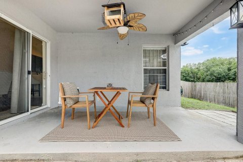 House in New Port Richey, Florida 3 bedrooms, 131.18 sq.m. № 1774051 - photo 29