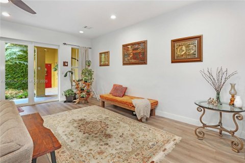 Townhouse in Hollywood, Florida 3 bedrooms, 214.14 sq.m. № 2028098 - photo 11