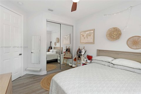 Townhouse in Hollywood, Florida 3 bedrooms, 214.14 sq.m. № 2028098 - photo 20