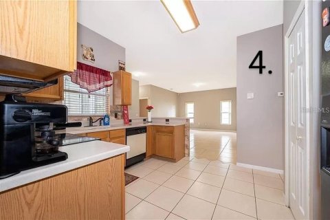 Villa ou maison à vendre à Kissimmee, Floride: 3 chambres, 174.56 m2 № 2391109 - photo 7