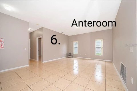 Villa ou maison à vendre à Kissimmee, Floride: 3 chambres, 174.56 m2 № 2391109 - photo 6